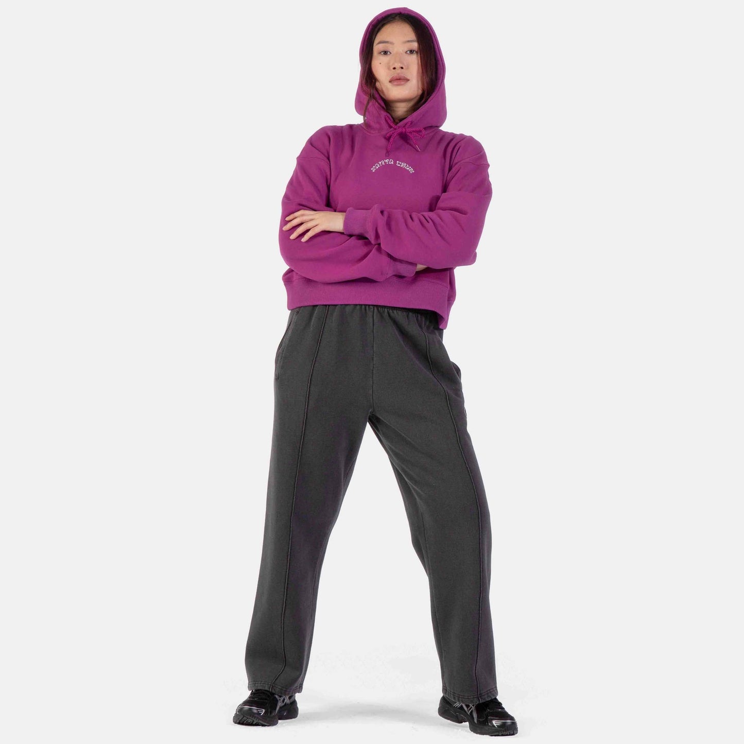 Santa Cruz | Groovy Stack Sweatpant Charcoal Wash