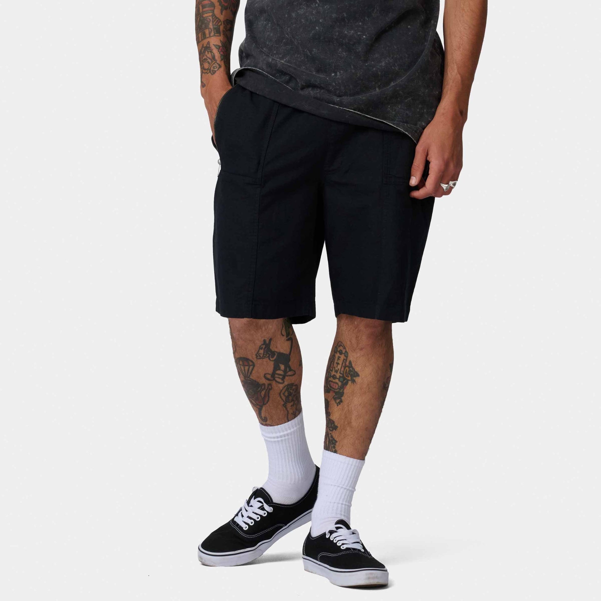 Santa Cruz Clyde Shorts Black