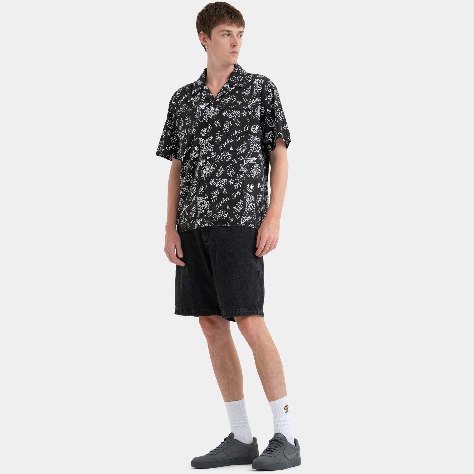 Santa Cruz Skateboards | Finn Short Sleeve Shirt Artificial Scribble