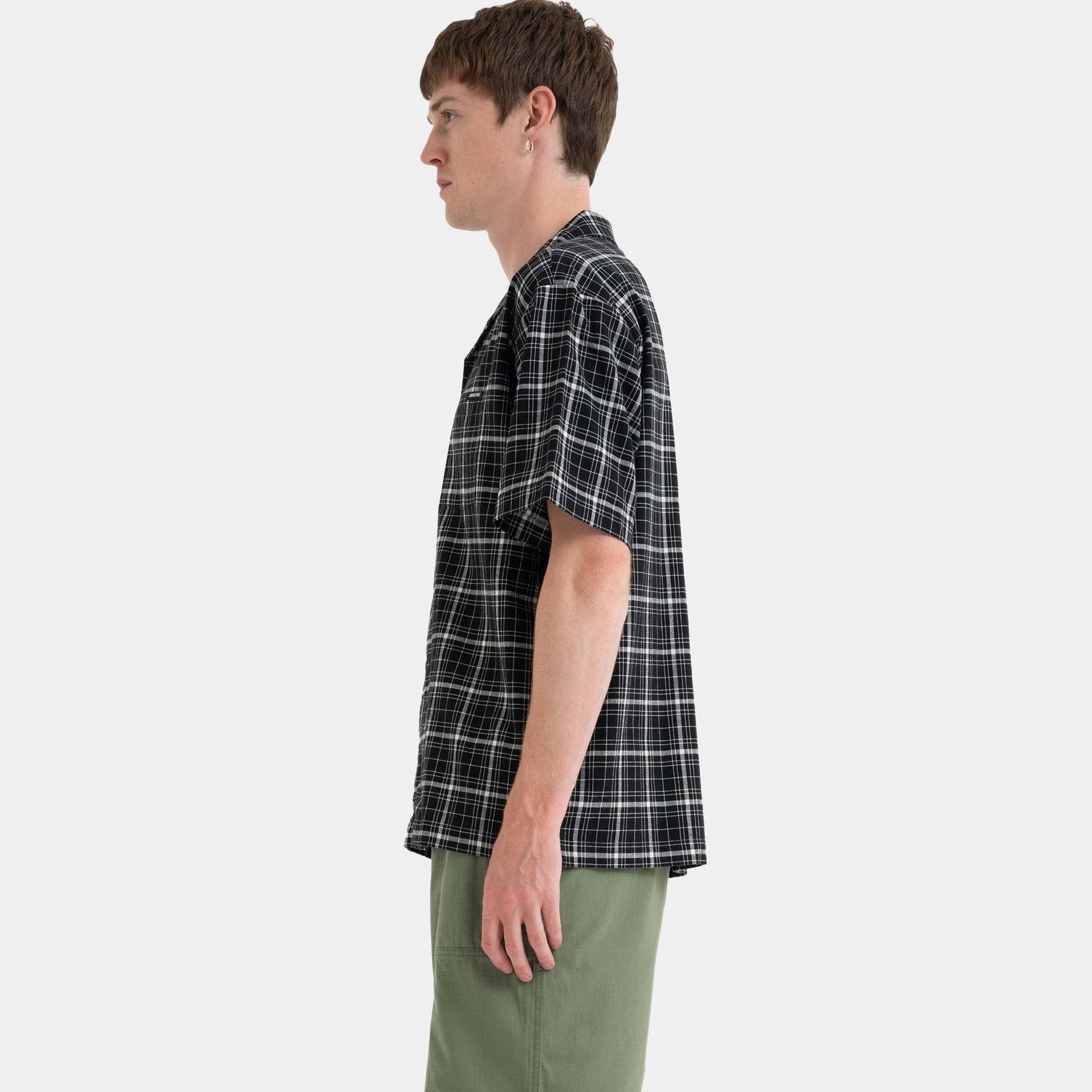 Santa Cruz Skateboards | Flint Short Sleeve Shirt Black Check