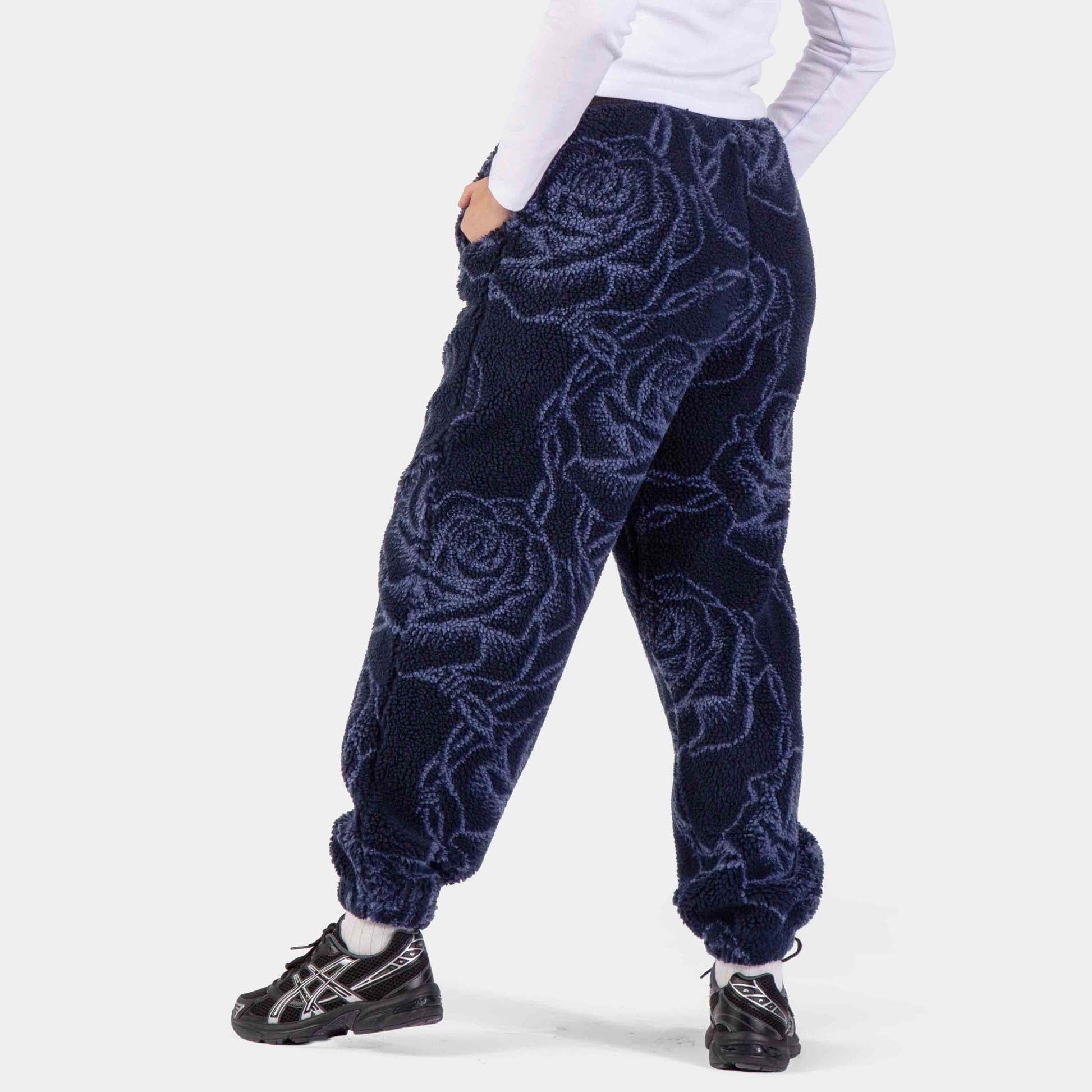 Santa Cruz | Homebody Sweatpant Navy Roses