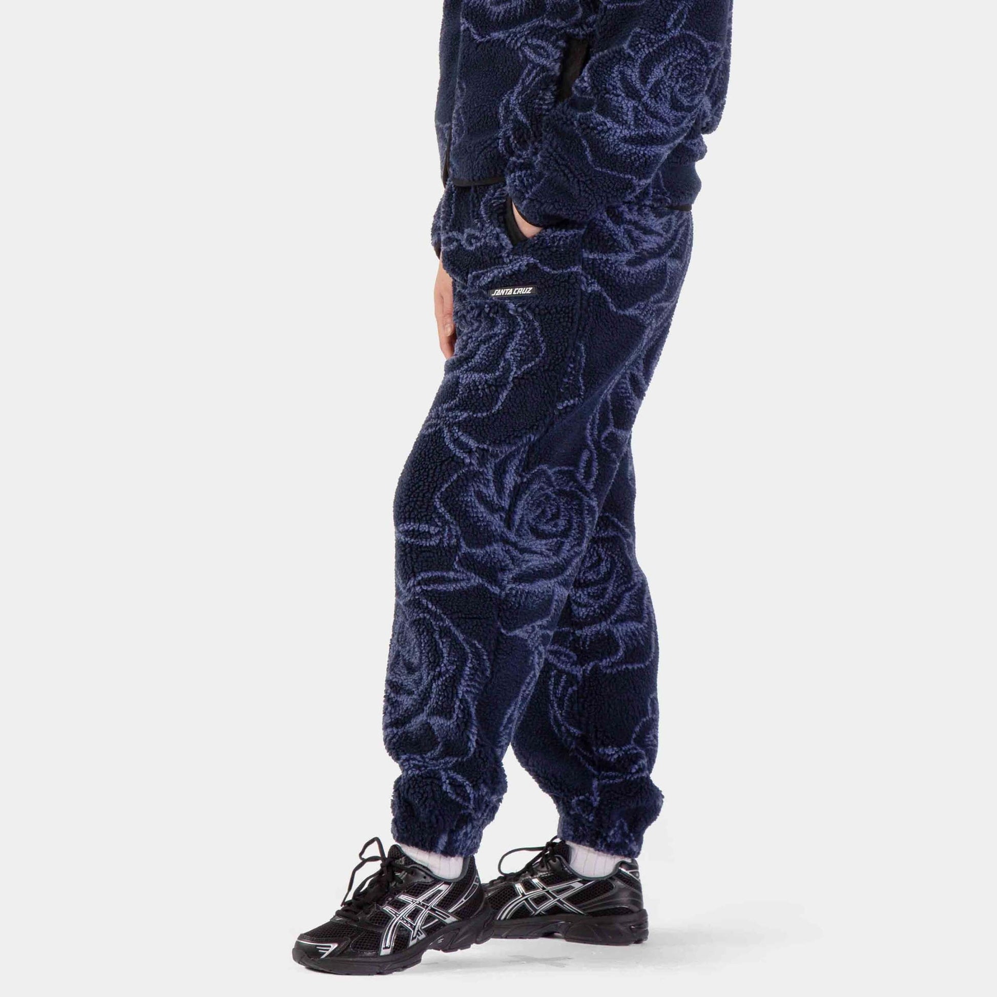 Santa Cruz | Homebody Sweatpant Navy Roses
