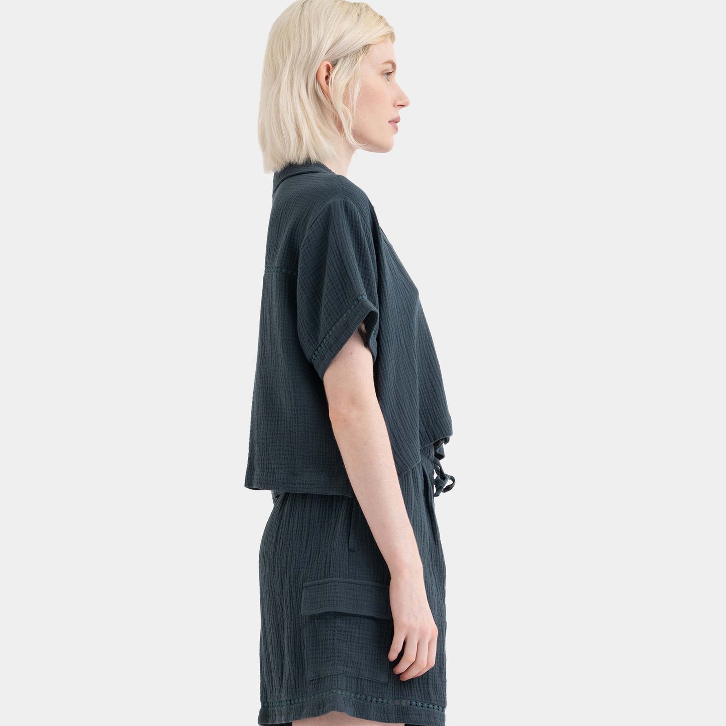Santa Cruz Skateboards | Dune Crop Short Sleeve Shirt Deep Sea