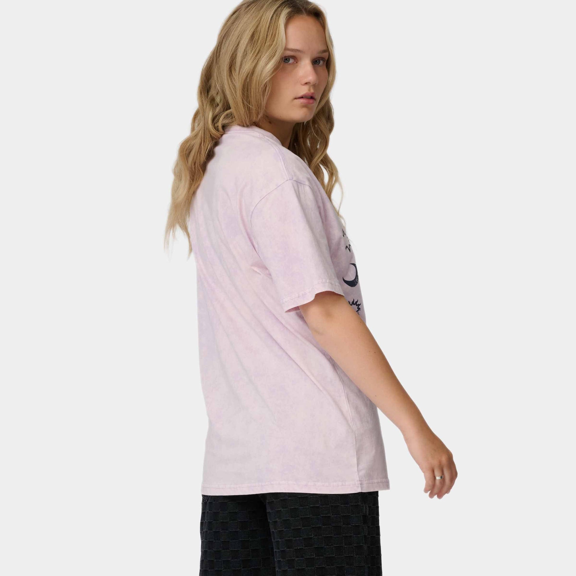 Santa Cruz Sun Stamp Script T Shirt Lilac Acid Wash