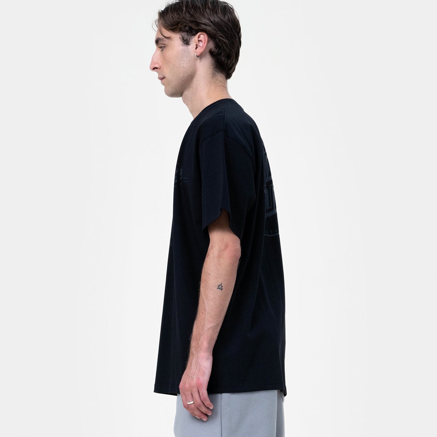 Tonal Opus Dot Stripe Santa Cruz T-Shirt